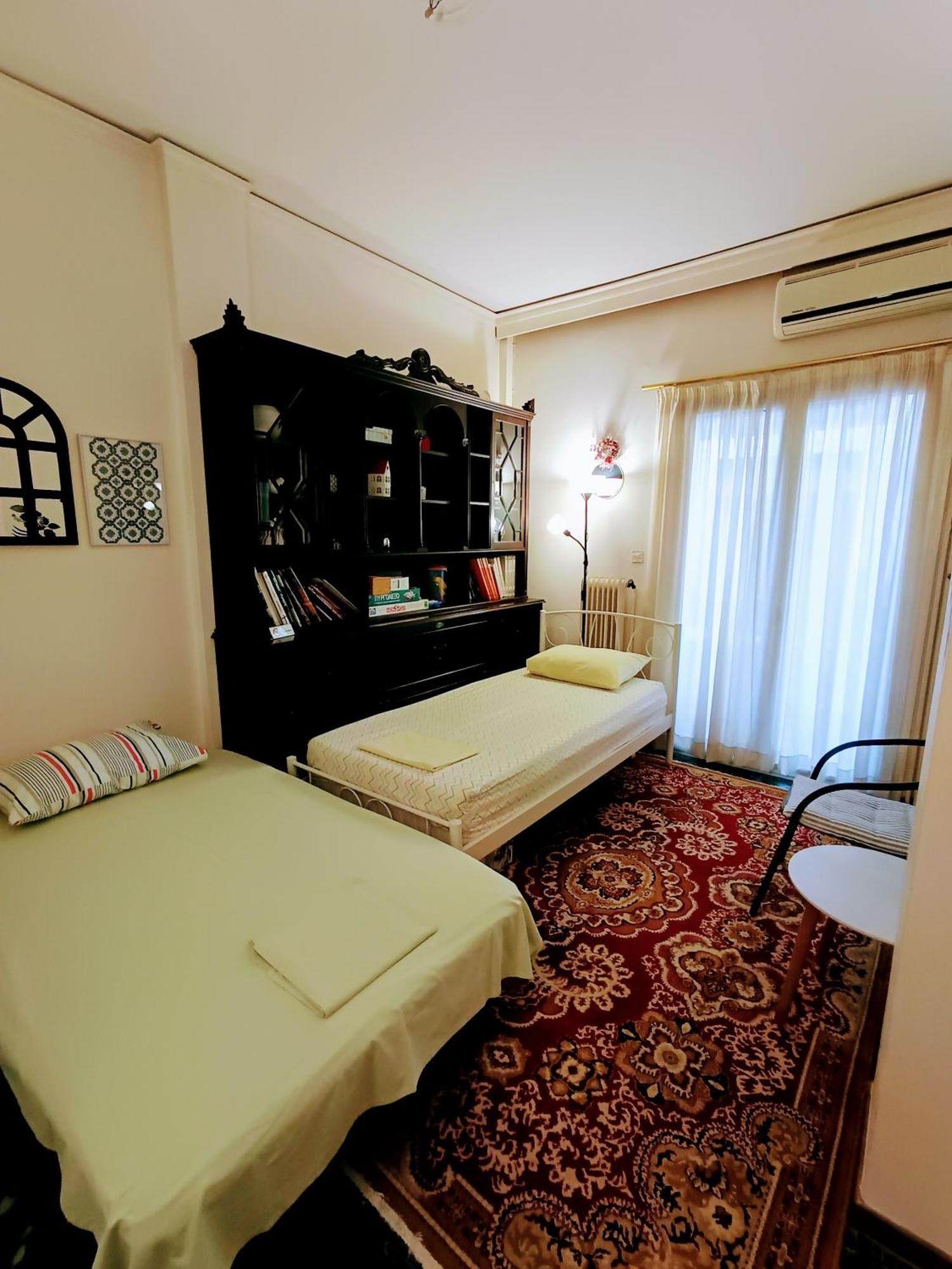 Chryssa - Χρυσα Apartment Patras Bagian luar foto