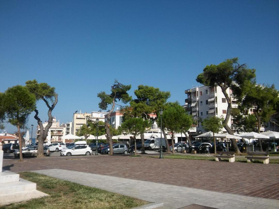 Chryssa - Χρυσα Apartment Patras Bagian luar foto